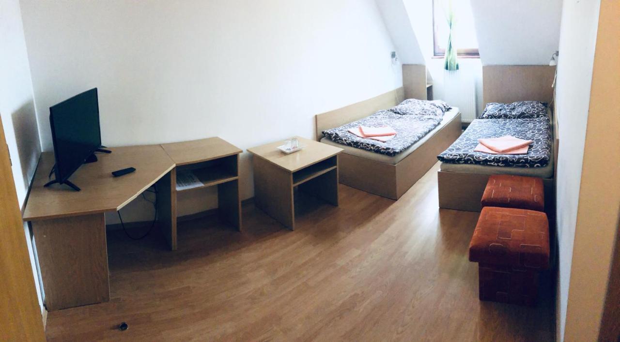 Penzion Pramen Háromszlécs Kültér fotó